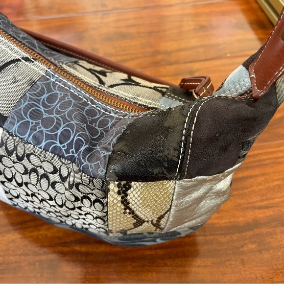 Classic coach purse - Picture 5 of 10